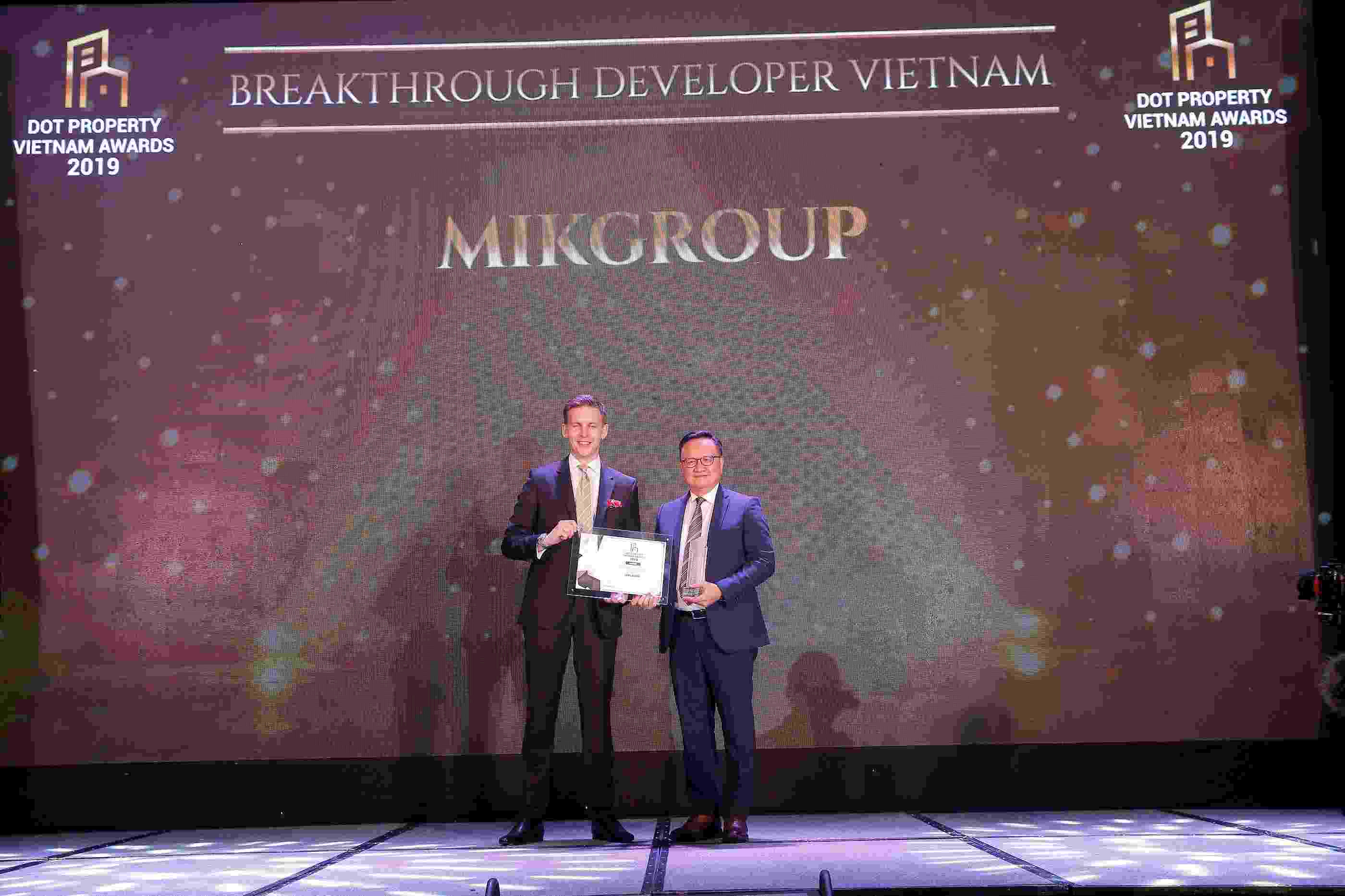 MIKGroup bội thu giải thưởng tại Dot Property Vietnam Awards 2019