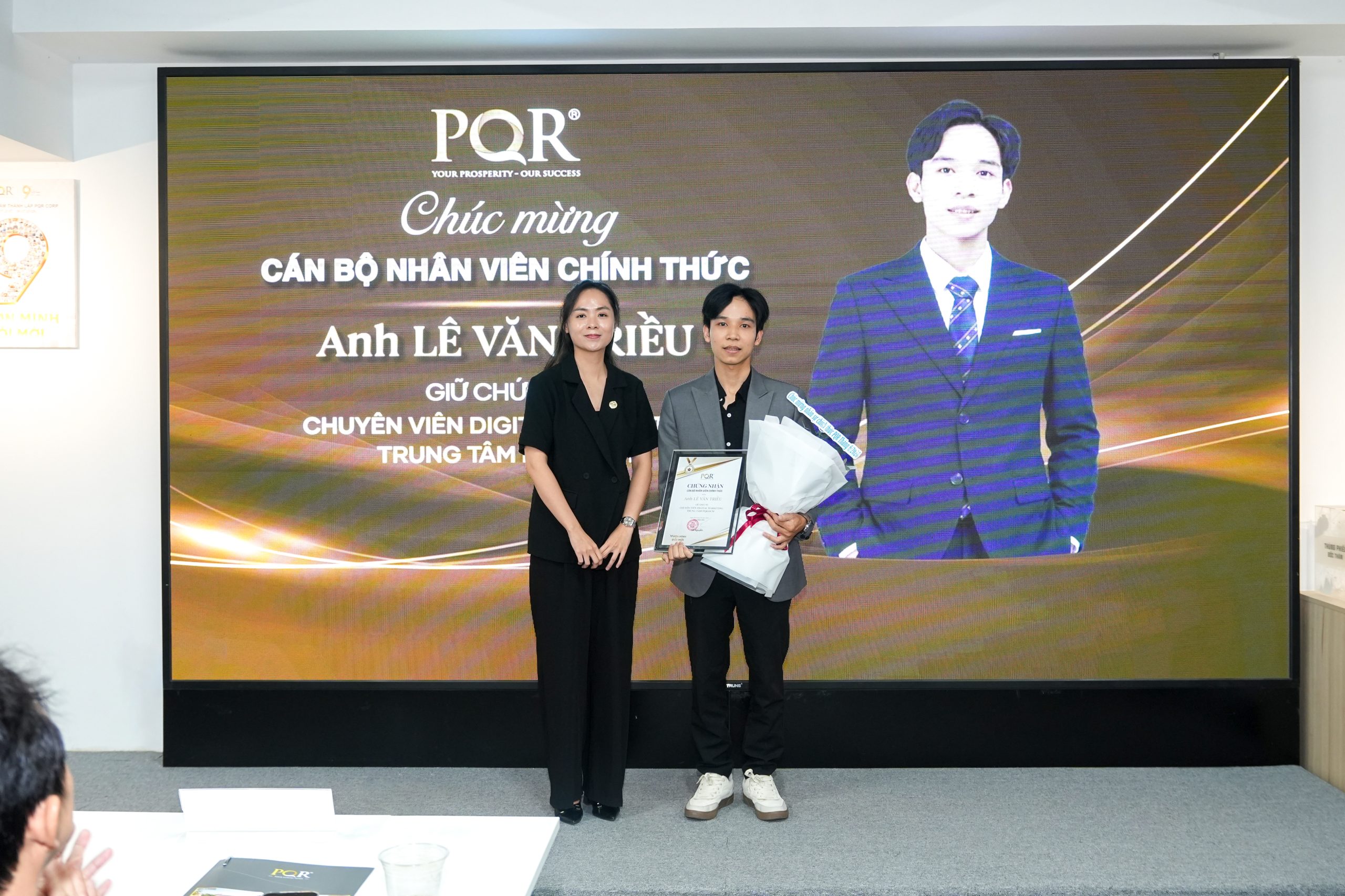 Chúc mừng CBNV chính thức - anh Lê Văn Triều, Chuyên viên Digital Marketing, TT.HCM